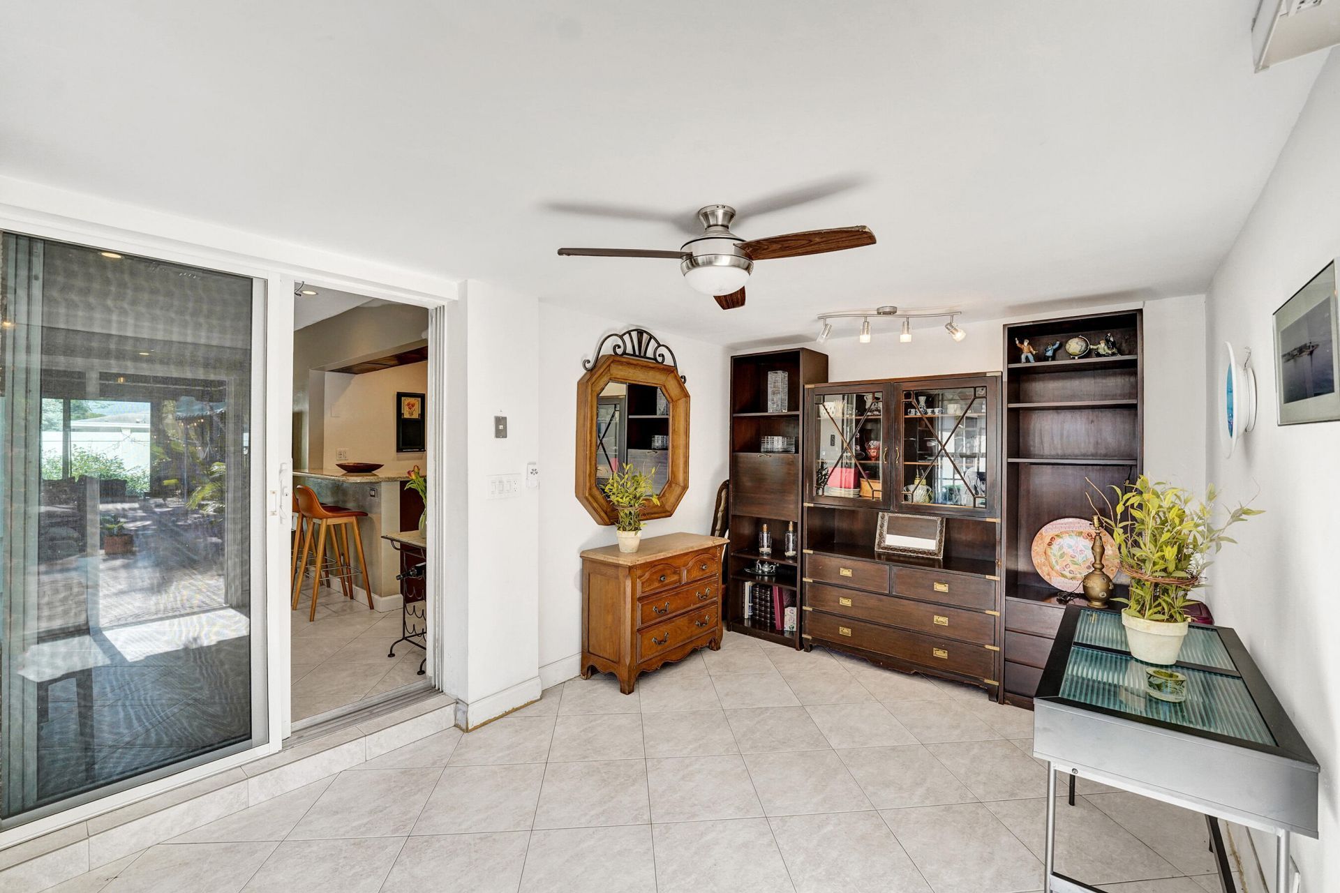 1036 NE 9th Avenue, Fort Lauderdale, FL 33304 Photo