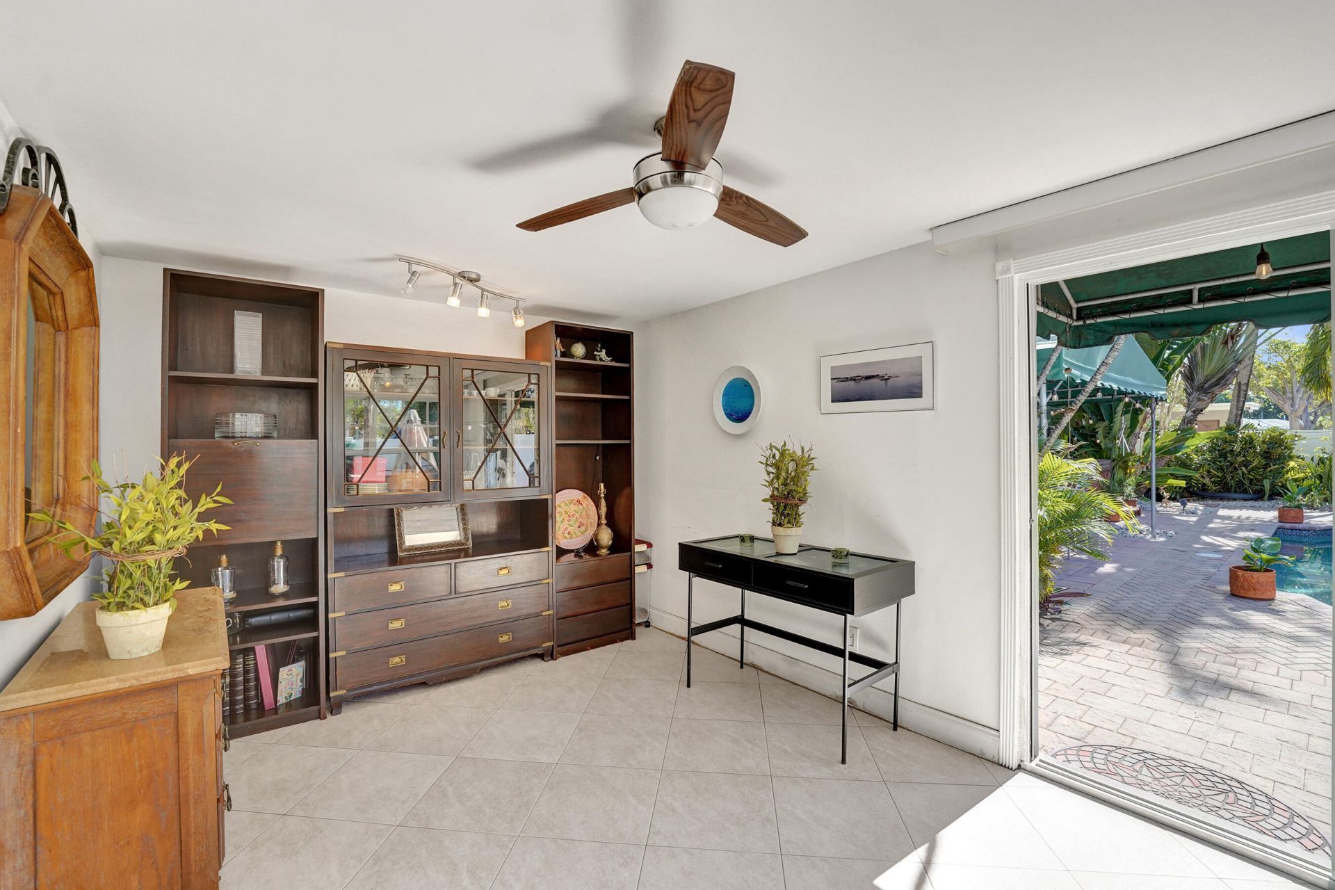 1036 NE 9th Avenue, Fort Lauderdale, FL 33304 Photo