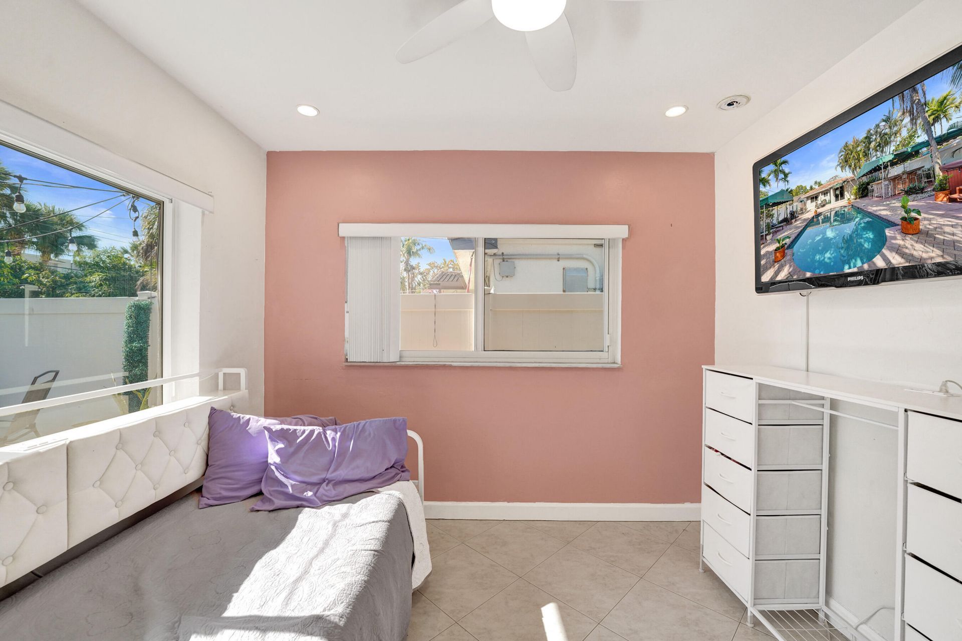 1036 NE 9th Avenue, Fort Lauderdale, FL 33304 Photo