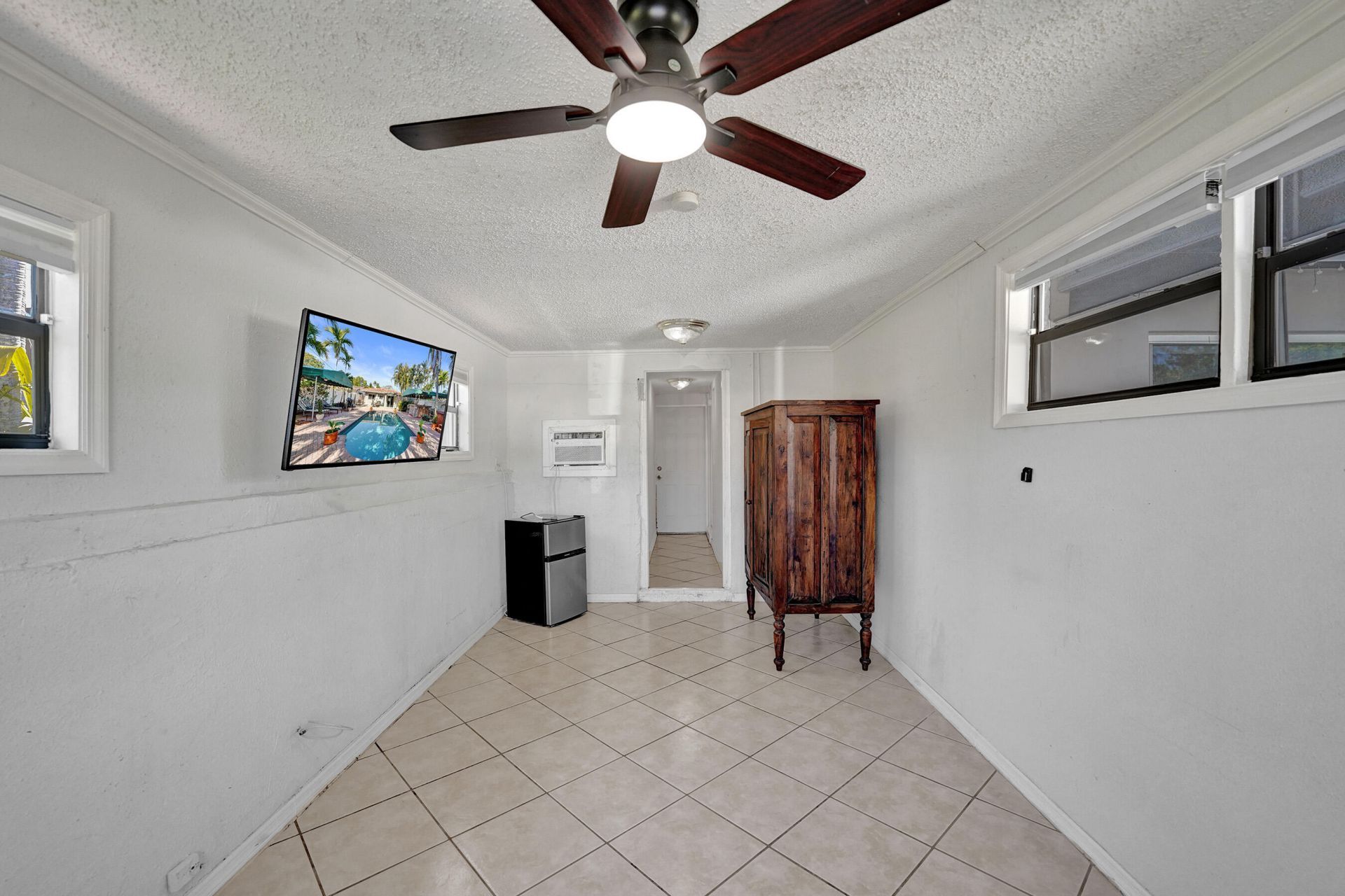 1036 NE 9th Avenue, Fort Lauderdale, FL 33304 Photo