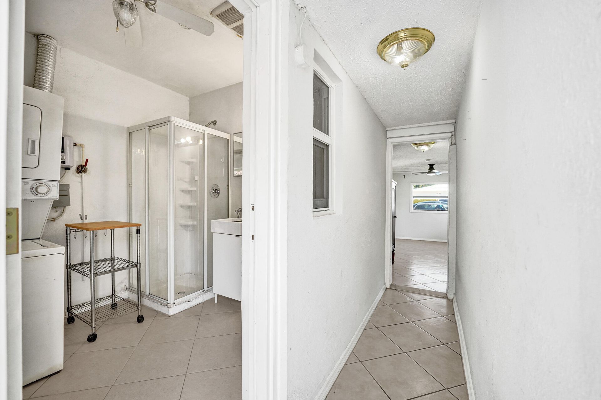 1036 NE 9th Avenue, Fort Lauderdale, FL 33304 Photo