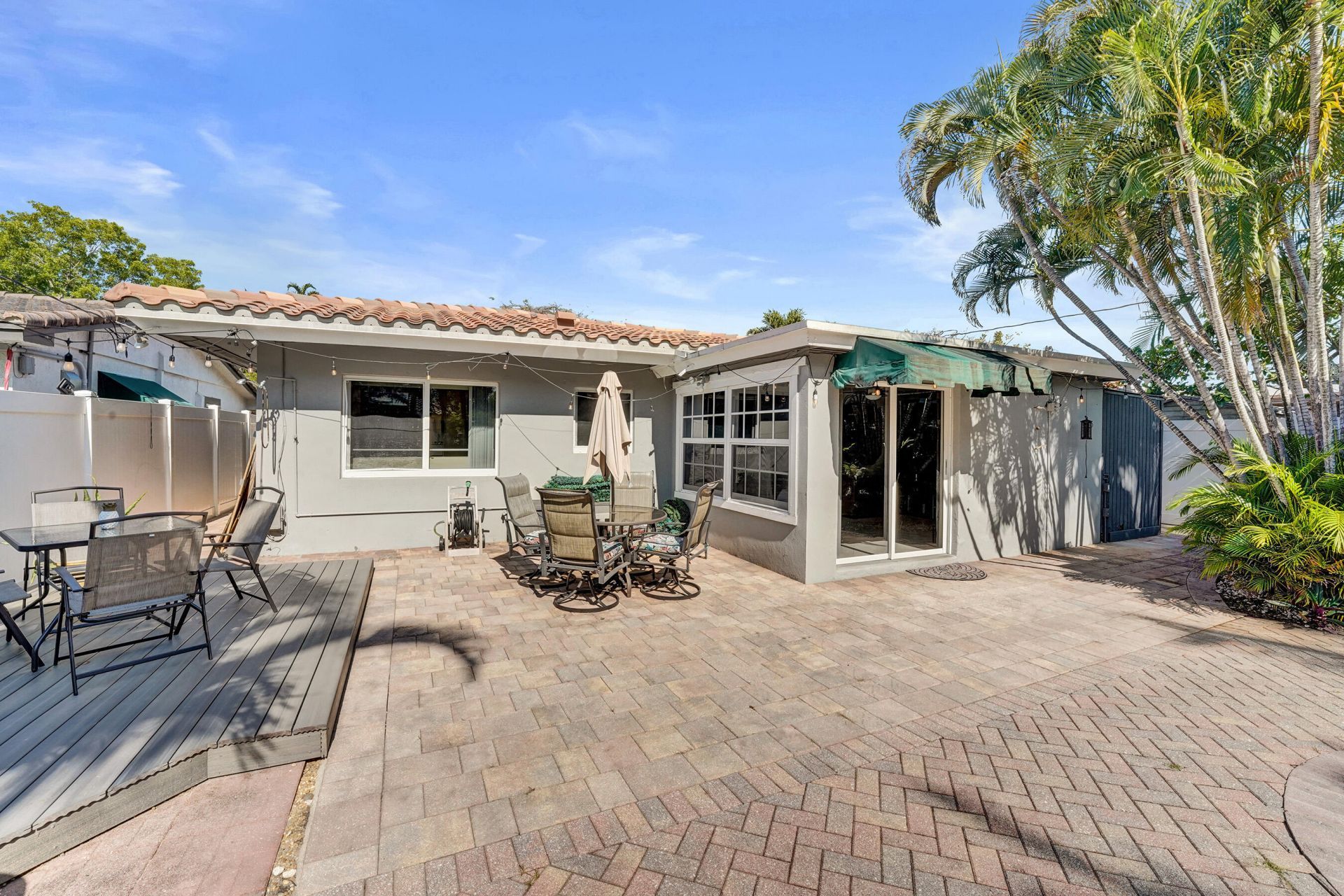 1036 NE 9th Avenue, Fort Lauderdale, FL 33304 Photo