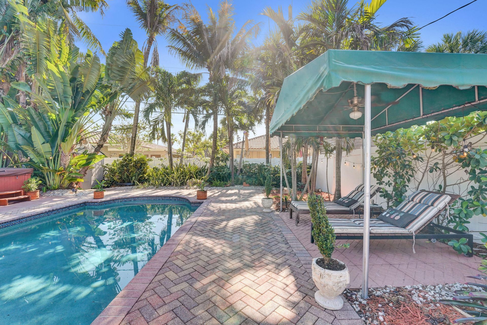 1036 NE 9th Avenue, Fort Lauderdale, FL 33304 Photo
