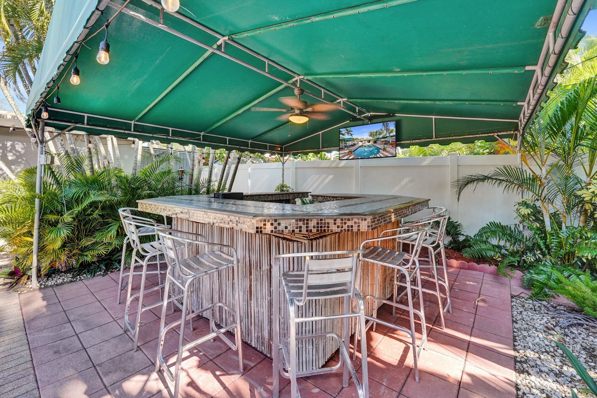 1036 NE 9th Avenue, Fort Lauderdale, FL 33304 Photo