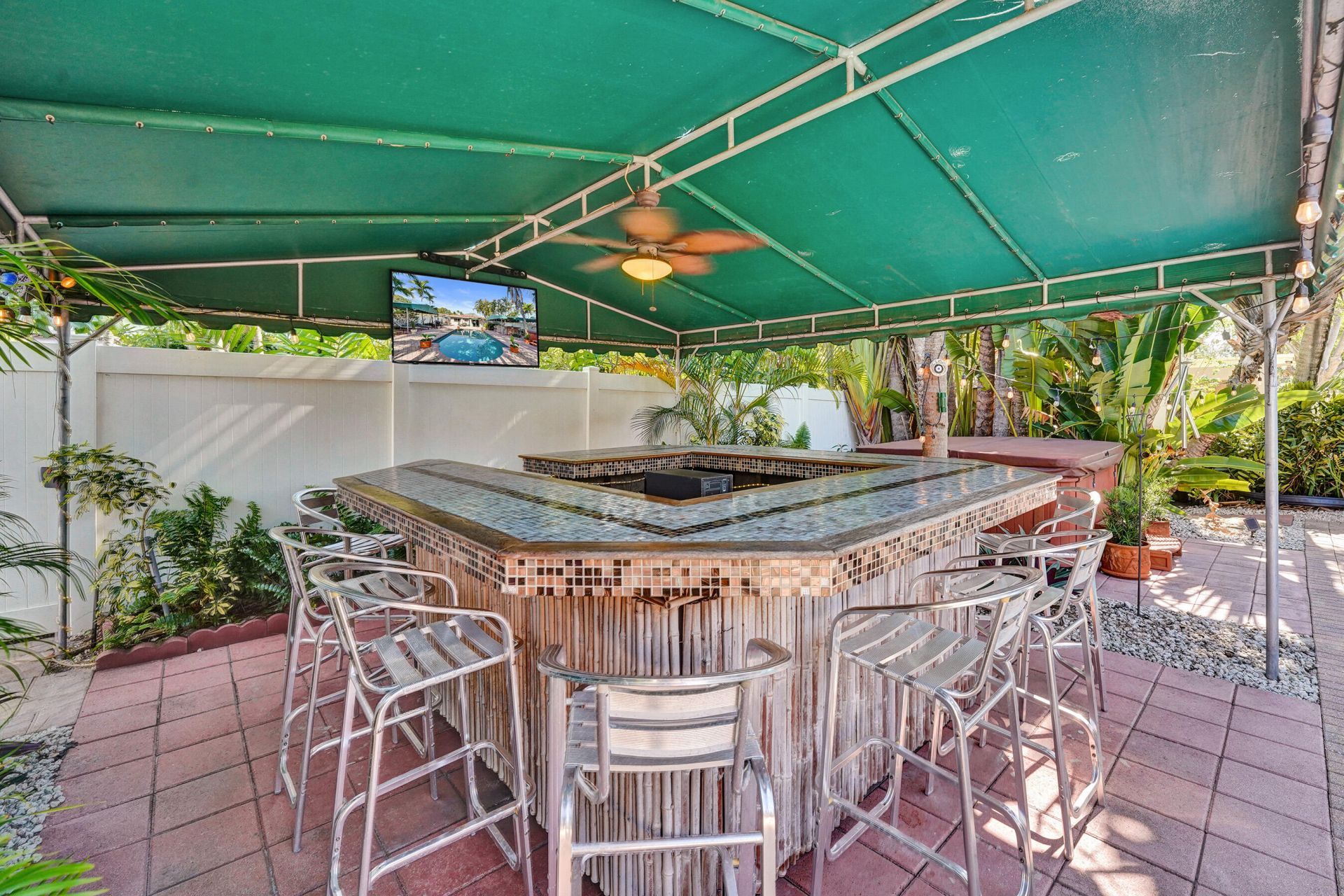 1036 NE 9th Avenue, Fort Lauderdale, FL 33304 Photo