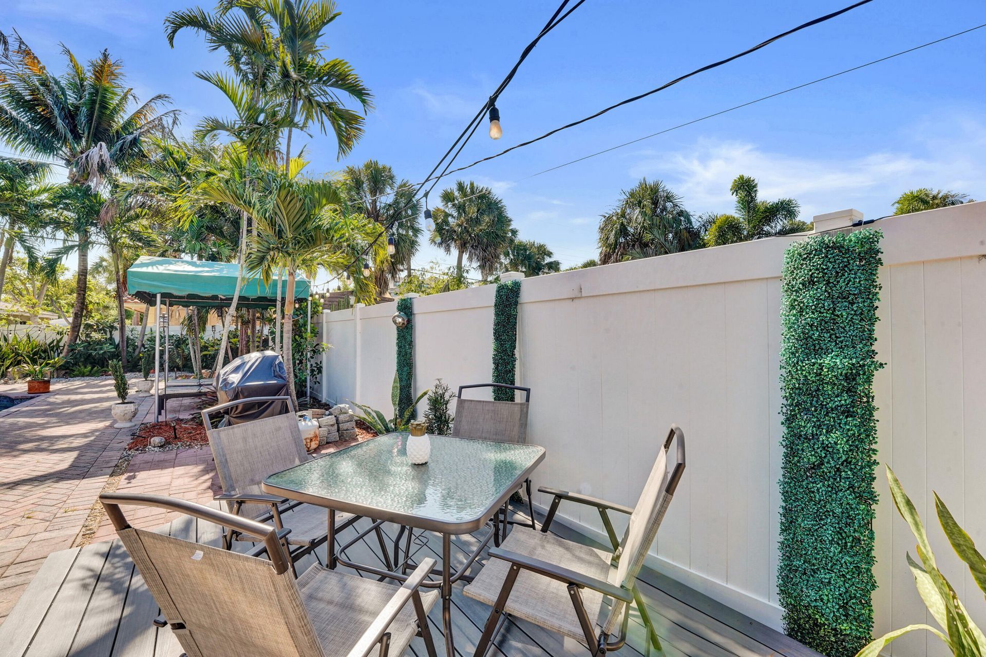 1036 NE 9th Avenue, Fort Lauderdale, FL 33304 Photo