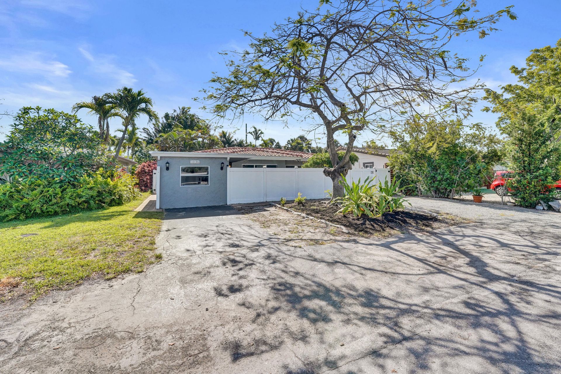 1036 NE 9th Avenue, Fort Lauderdale, FL 33304 Photo