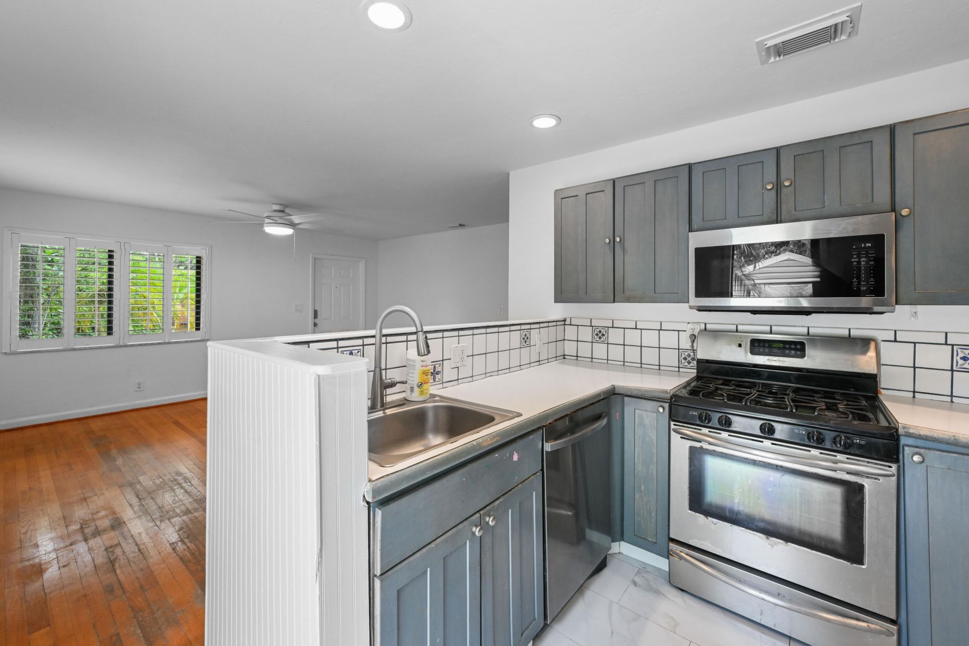 1915 Lake Avenue, West Palm Beach, FL 33401 Photo