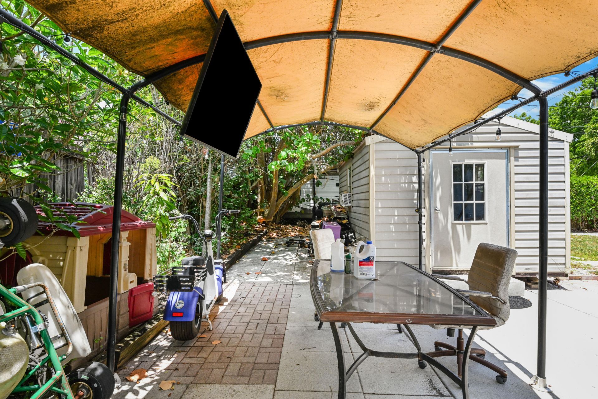 1915 Lake Avenue, West Palm Beach, FL 33401 Photo