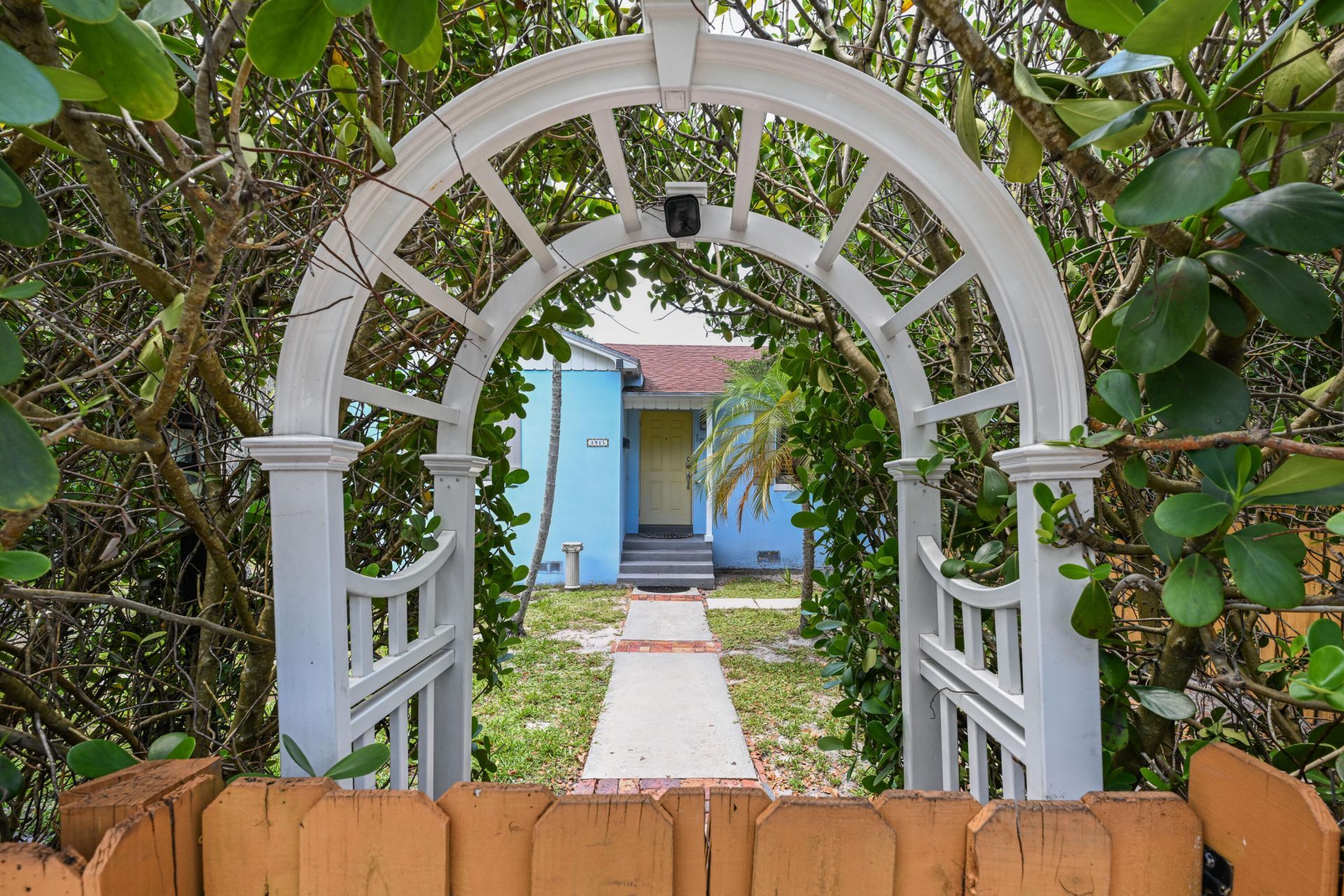 1915 Lake Avenue, West Palm Beach, FL 33401 Photo
