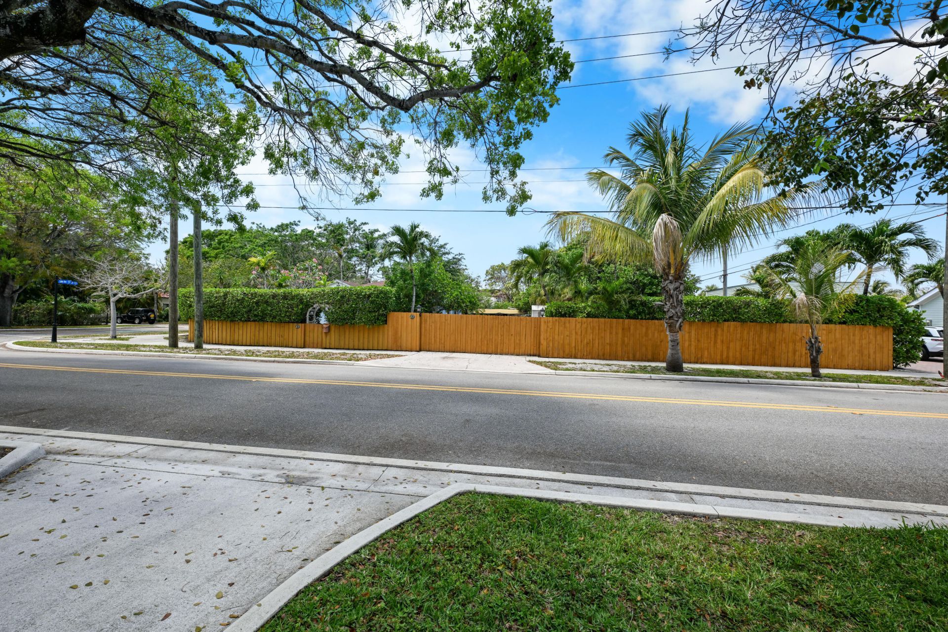 1915 Lake Avenue, West Palm Beach, FL 33401 Photo