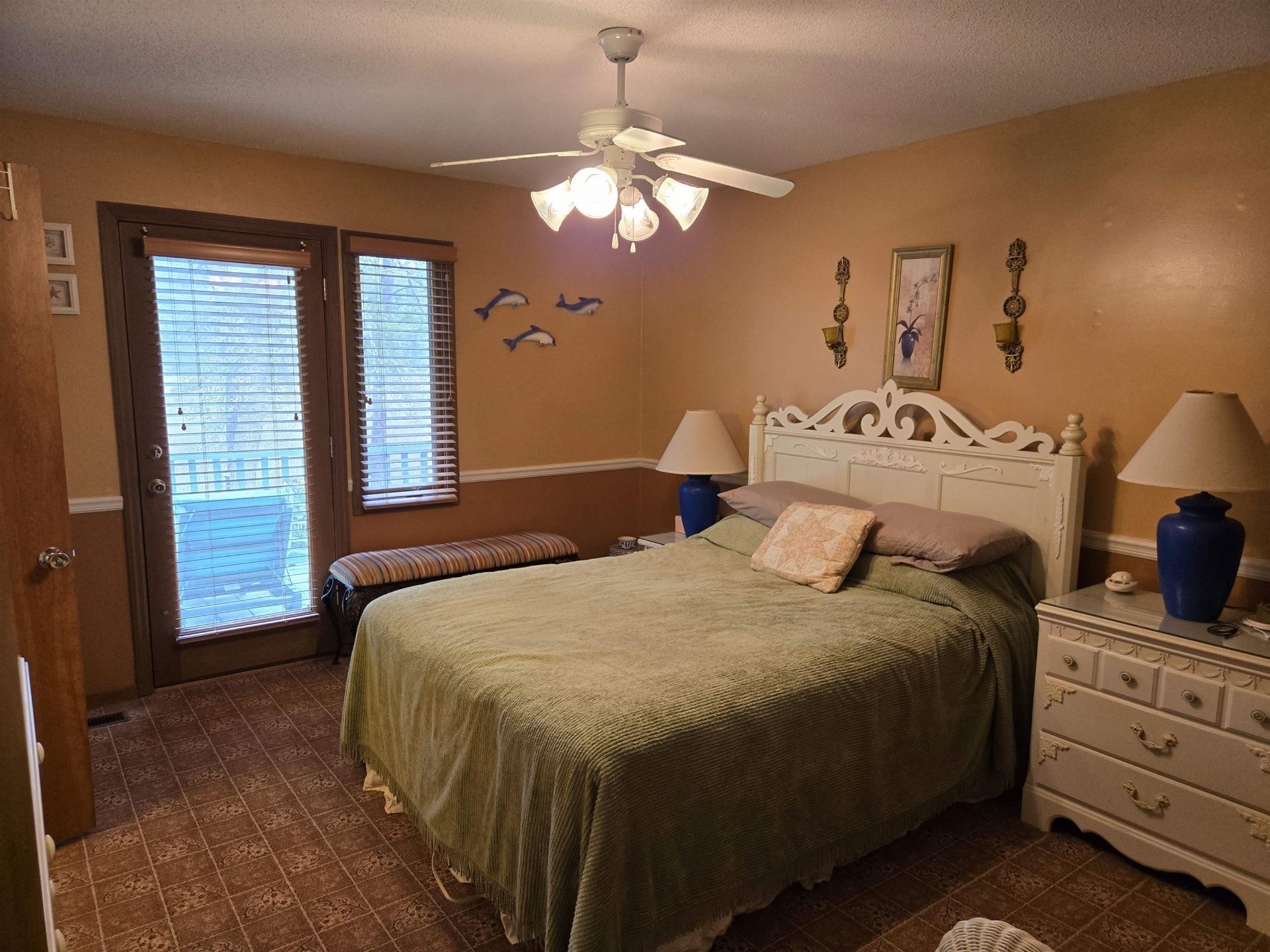 2240 Jackson Circle Photo 17