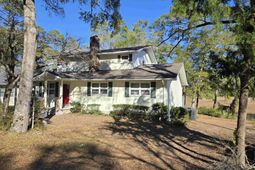 2240 Jackson Circle photo 4