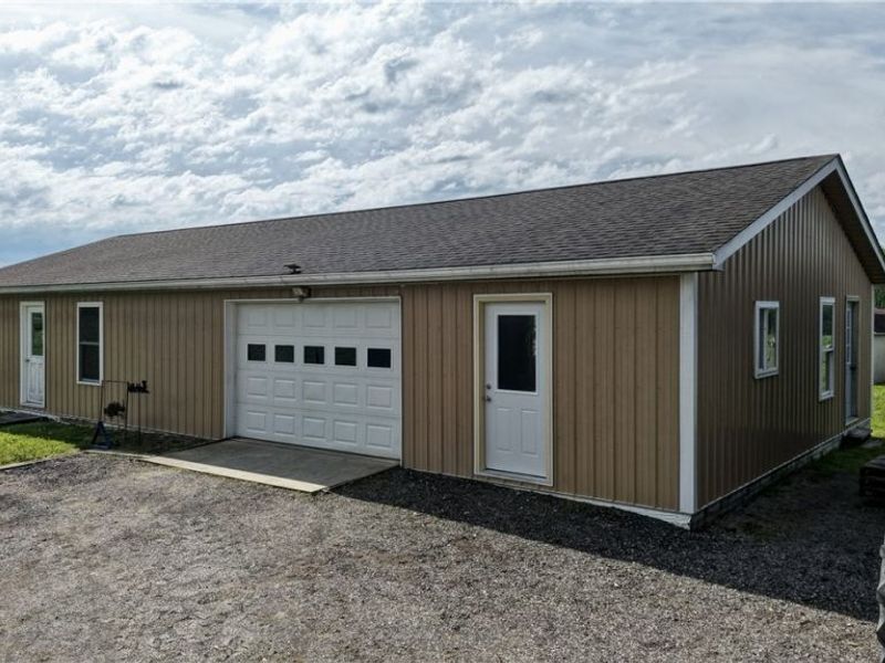 2393 Kinsman Road Northwest, North Bloomfield, OH 44450 Photo 19