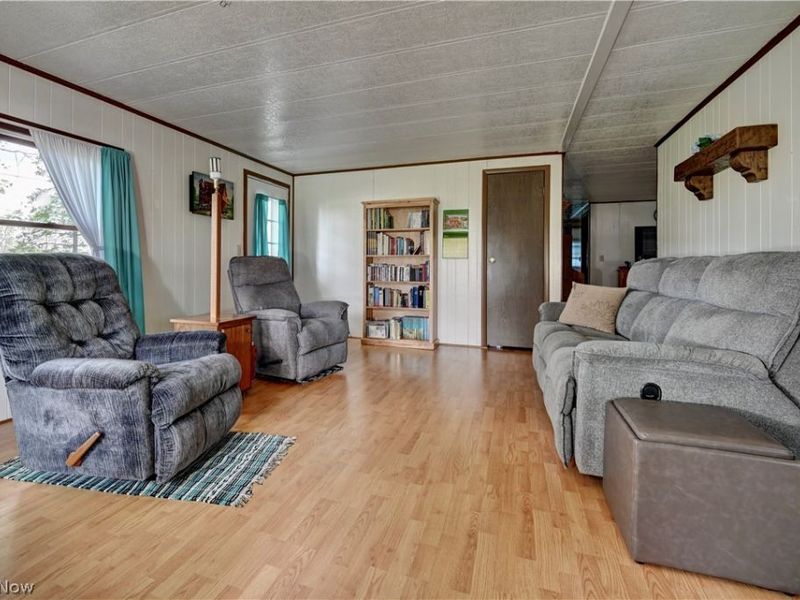 2393 Kinsman Road Northwest, North Bloomfield, OH 44450 Photo 25
