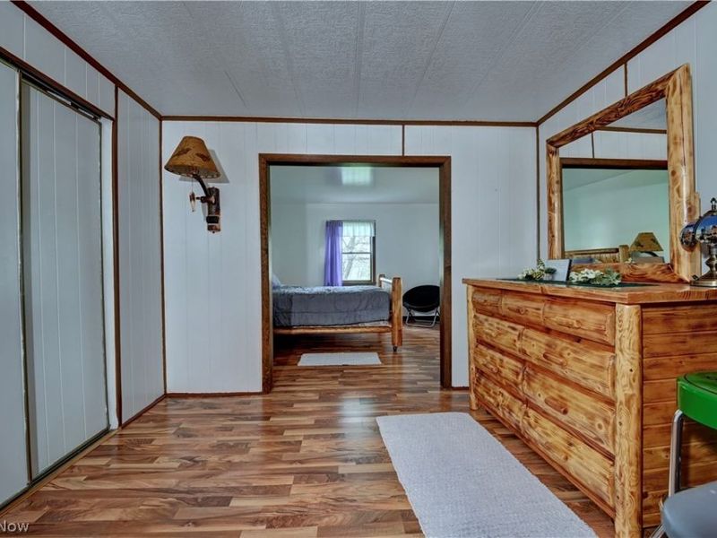 2393 Kinsman Road Northwest, North Bloomfield, OH 44450 Photo 29
