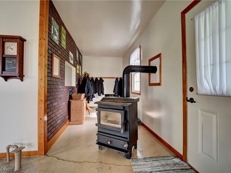 2393 Kinsman Road Northwest, North Bloomfield, OH 44450 Photo 33