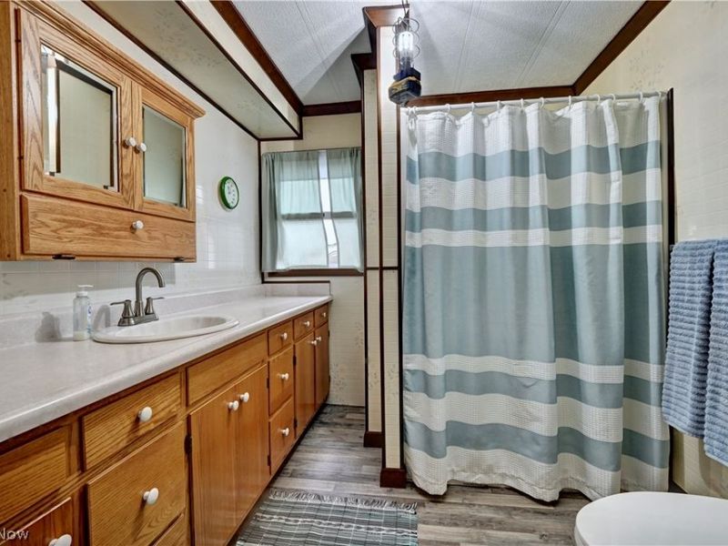 2393 Kinsman Road Northwest, North Bloomfield, OH 44450 Photo 34