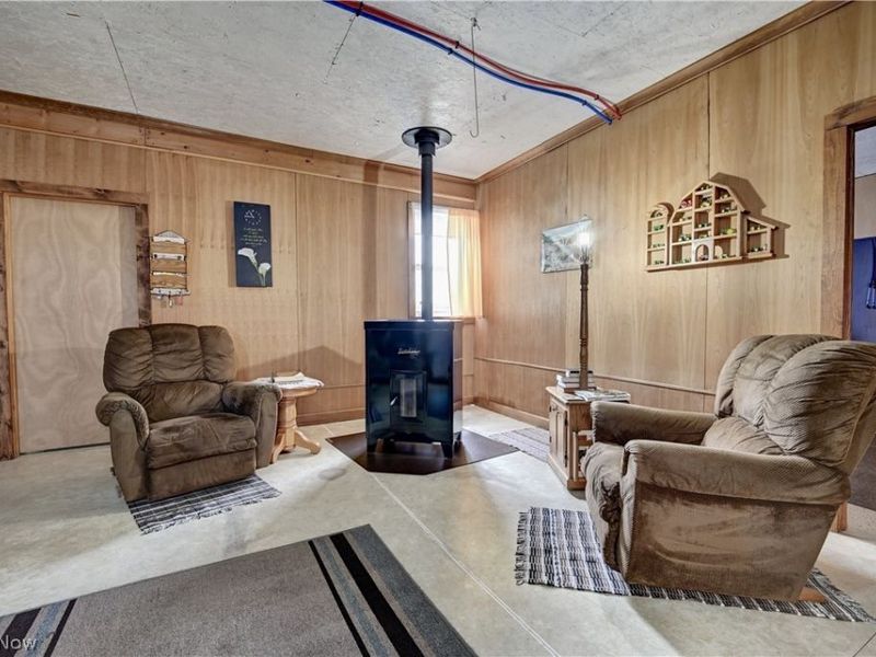 2393 Kinsman Road Northwest, North Bloomfield, OH 44450 Photo 41