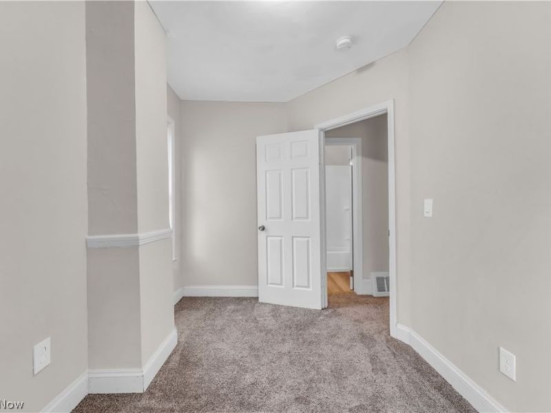 2344 E 86th Street, Cleveland, OH 44106 Photo 23