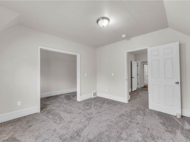 2344 E 86th Street, Cleveland, OH 44106 Photo 25