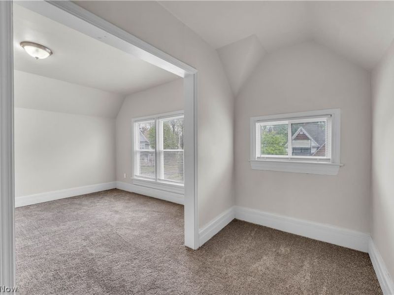 2344 E 86th Street, Cleveland, OH 44106 Photo 28