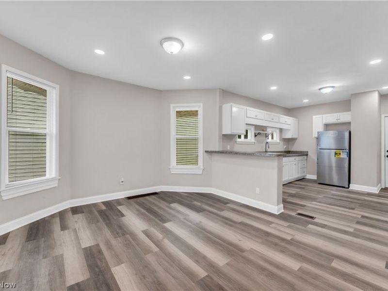 2344 E 86th Street, Cleveland, OH 44106 Photo 7