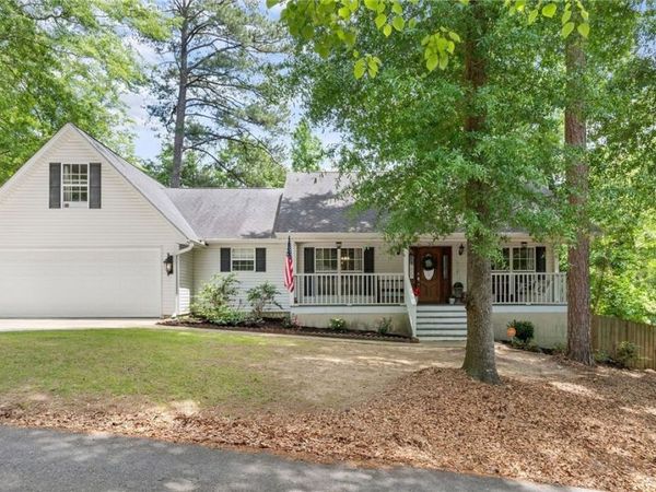 4603 Overlake Circle, Northport, AL 35473