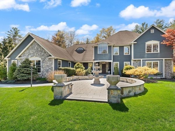 47 Symphony Dr, Easton, MA 02356