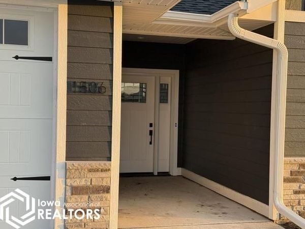 1506 Creekside Drive, Humboldt, IA 50548