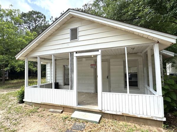 1018 S Wilson Street, Crestview, FL 32536