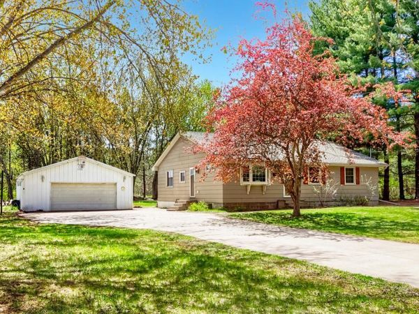 2458 225th Avenue NE, East Bethel, MN 55005