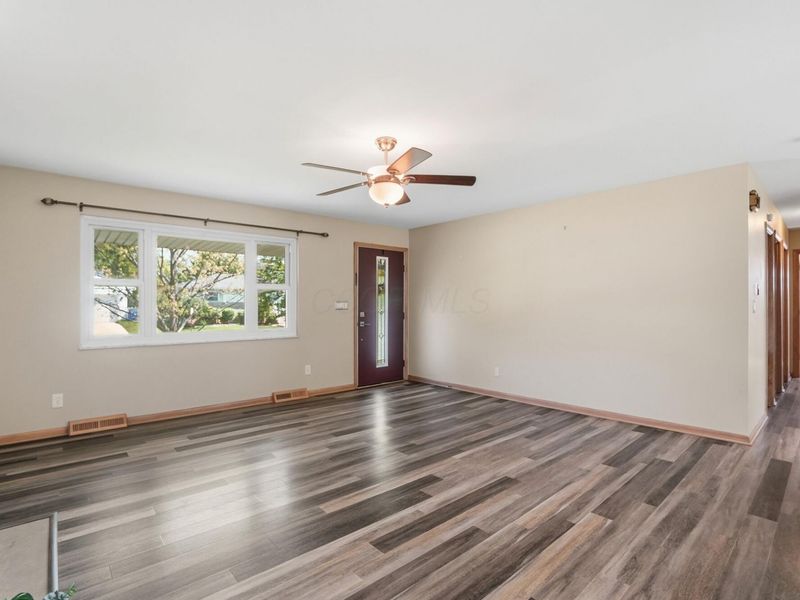 785 Island Court , Columbus, OH 43214 Photo 14