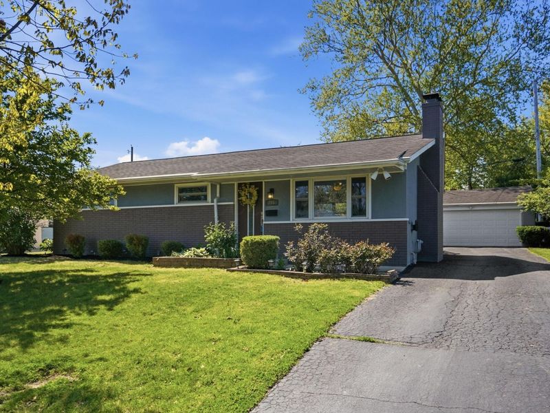 785 Island Court , Columbus, OH 43214 Photo 4