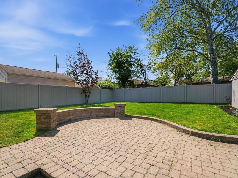 785 Island Court , Columbus, OH 43214 Photo 60