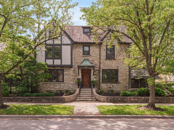 2625 Powell Avenue, Columbus, OH 43209