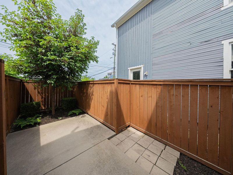 567 Lathrop Street , Columbus, OH 43206 Photo 41