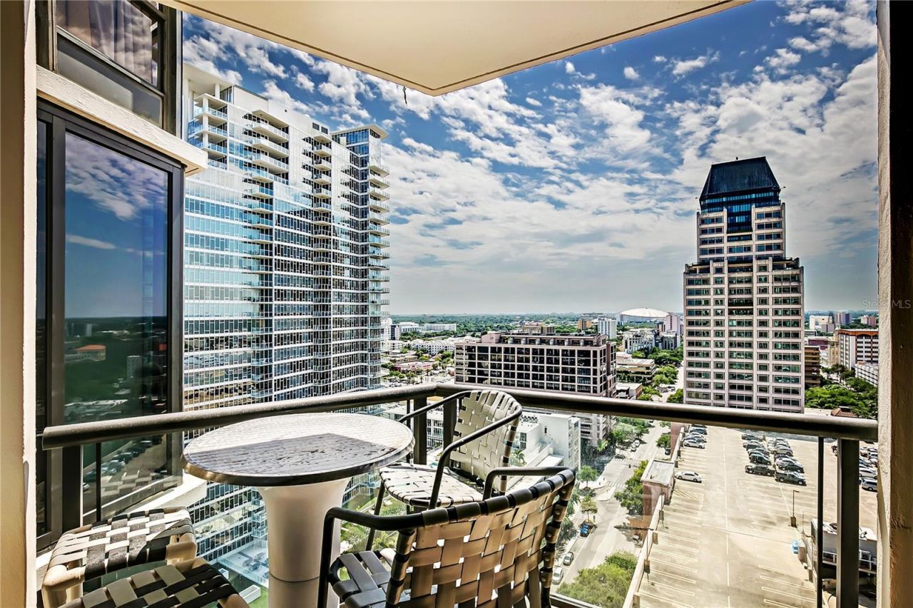 1 Beach Drive Se, Unit 2109, Saint Petersburg, FL 33701 Photo