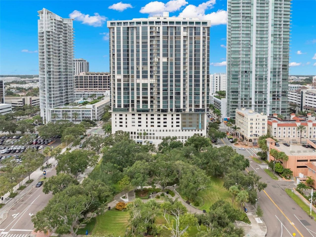 1 Beach Drive Se, Unit 2109, Saint Petersburg, FL 33701 Photo