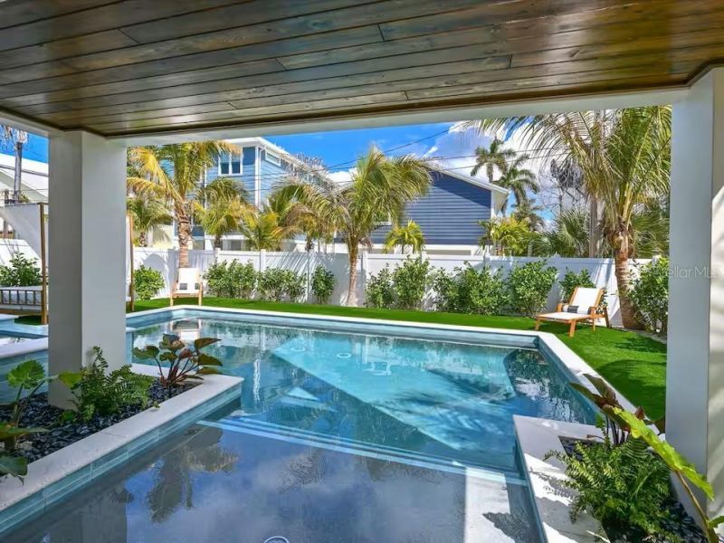 2209 Avenue B, Bradenton Beach, FL 34217 Photo