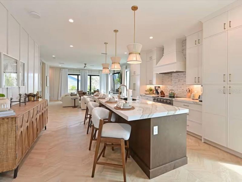 2209 Avenue B, Bradenton Beach, FL 34217 Photo