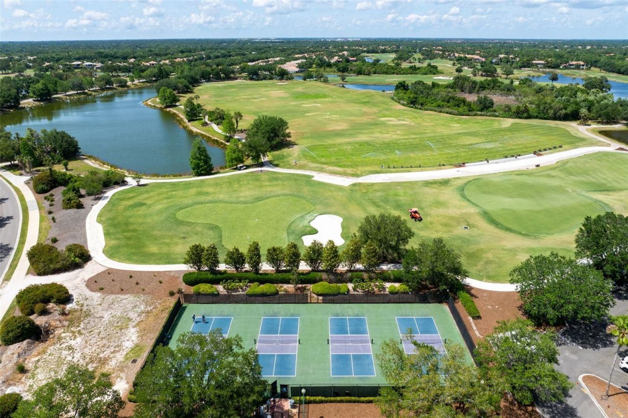 12037 Thornhill Court, Lakewood Ranch, FL 34202 Photo