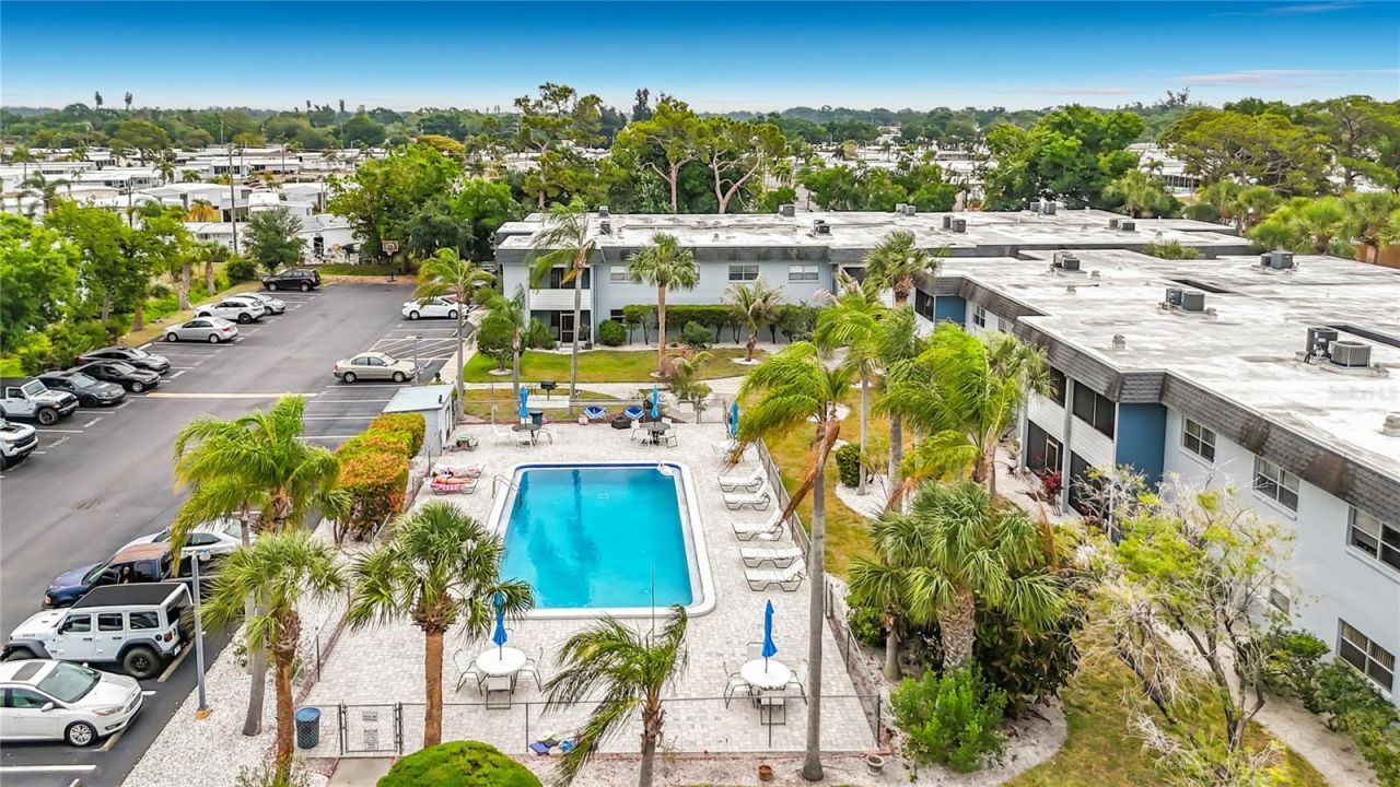 5507 Fountain Lake Circle , Unit B206, Bradenton, FL 34207 Photo