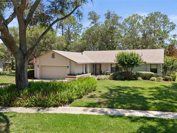 9072 WOODBREEZE BOULEVARD , WINDERMERE, FL 34786