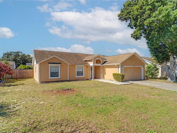 7714 LEGACY LANE, ORLANDO, FL 32818