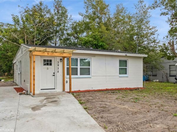 3935 WELLS STREET, ORLANDO, FL 32805