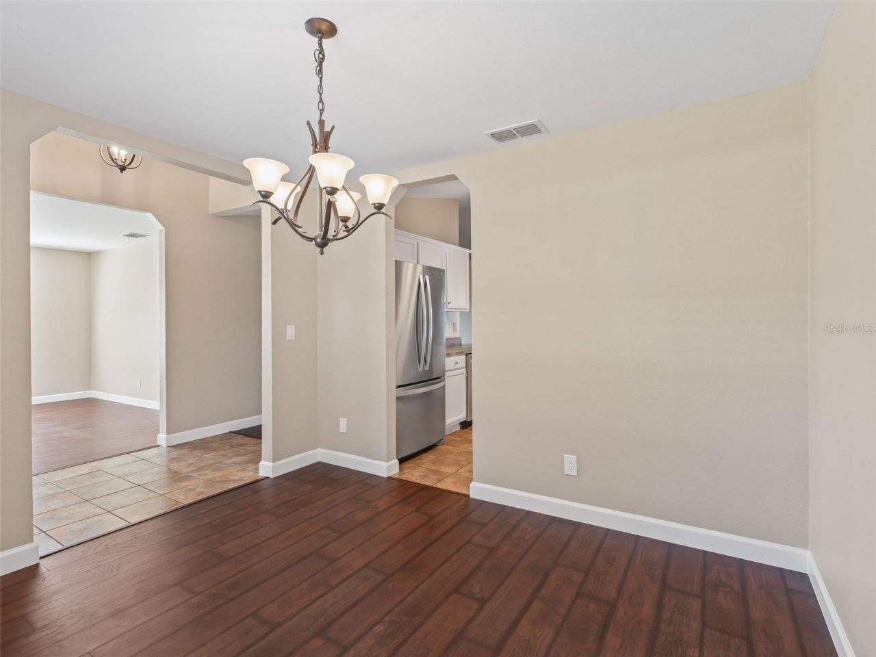 214 Fisher Run , Ocklawaha, FL 32179 Photo