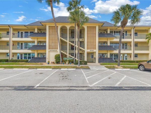 4700 COVE CIRCLE , Unit 107, ST PETERSBURG, FL 33708