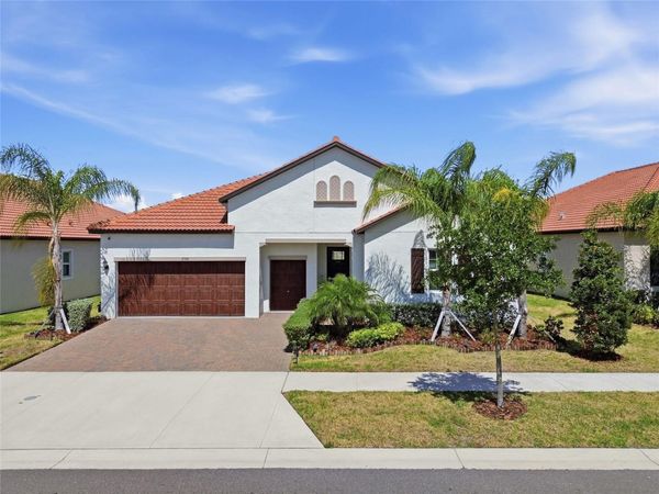 17301 SCUBA CREST STREET , WIMAUMA, FL 33598