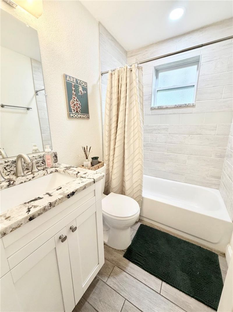 626 74th Street N, Saint Petersburg, FL 33710 Photo
